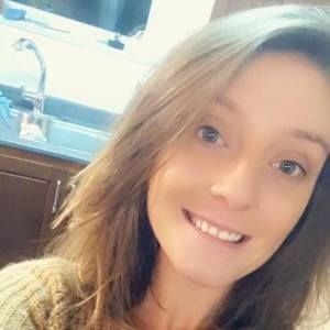 Meet your Posher, Hopee